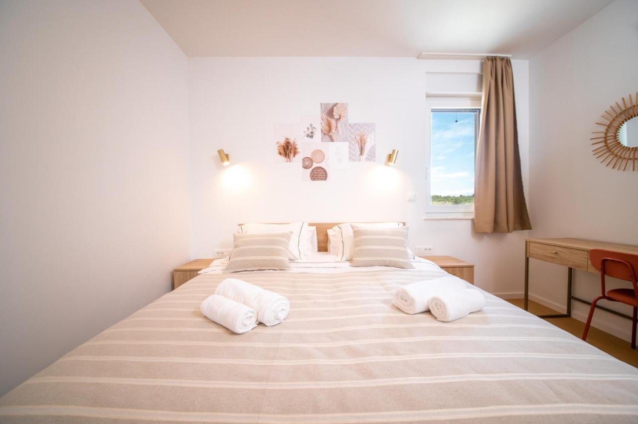 Vrsi Seaside Heights Apartments Экстерьер фото